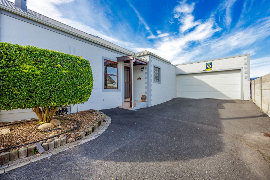 3 Bedroom Property for Sale in Goedemoed Western Cape